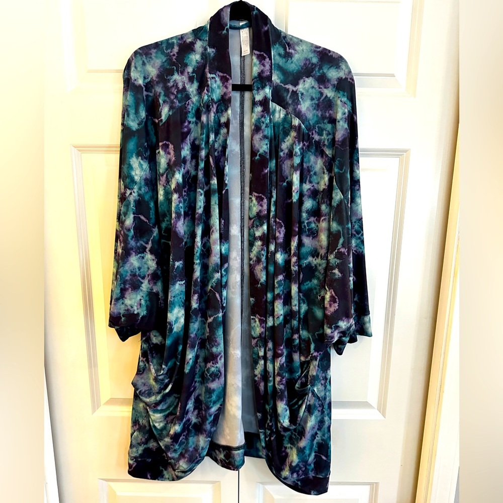 Sleep by Cacique soft robe or swim cover size 26/28